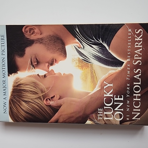 Books - Picture 2 of 4